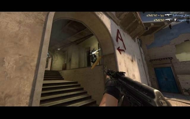 边后卫负责 边后卫负责