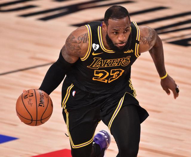 给出分级策 给出分级策